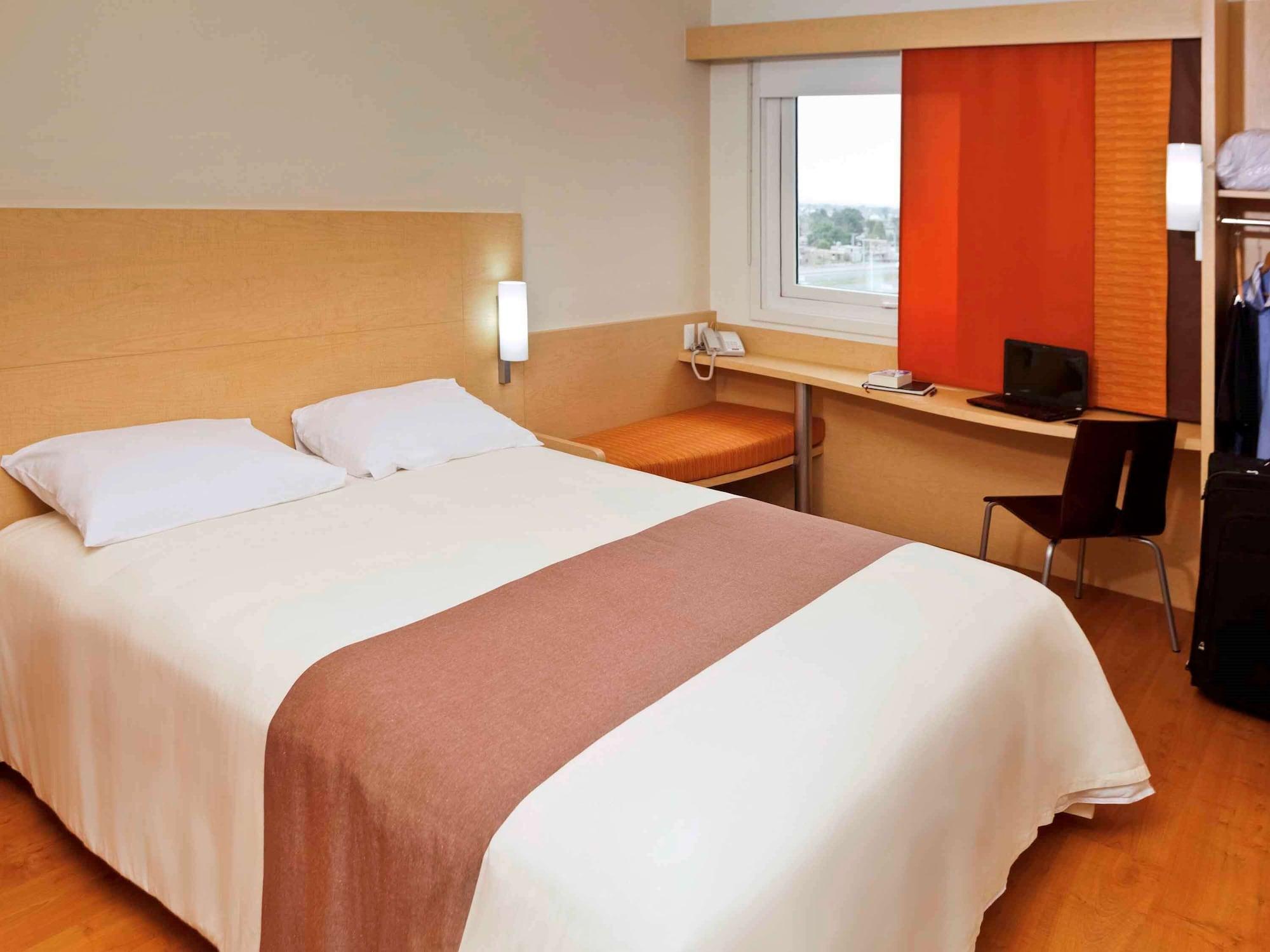Ibis San Luis Potosi Hotel Exterior photo